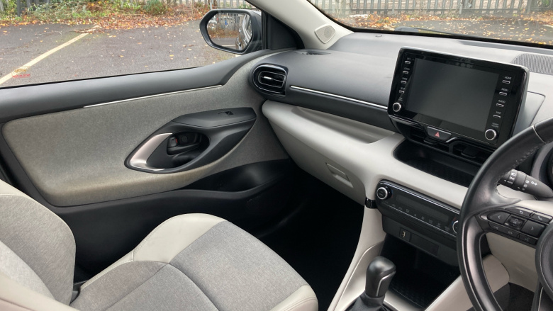 Toyota Yaris 1.5 Hybrid Excel 5dr CVT Hybrid Hatchback